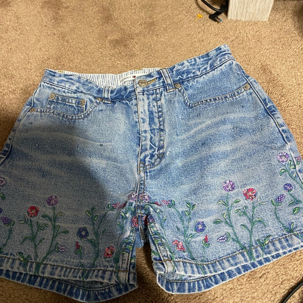 Vintage Tommy Hilfiger mom shorts